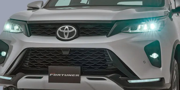 exterior-gal-img24-768x384