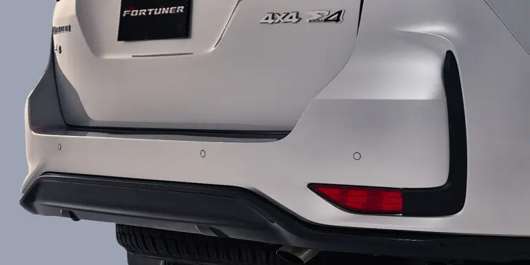 exterior-gal-img25-768x384